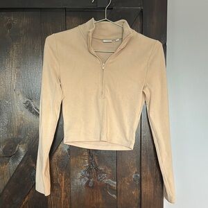 Aritzia Sunday Best Half-Zip Women's Cropped Top